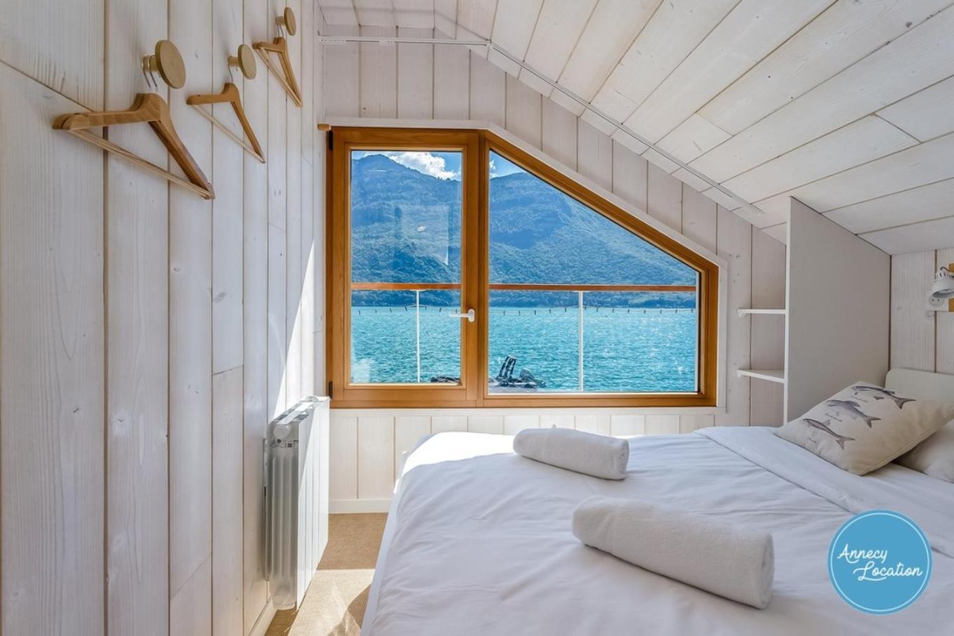 Chalet Coquillage Waterfront Escape On Lake Doussard Extérieur photo